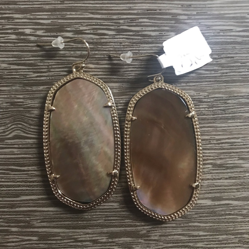 Kendra Scott Danielle Shell Dangle Earring - image 4